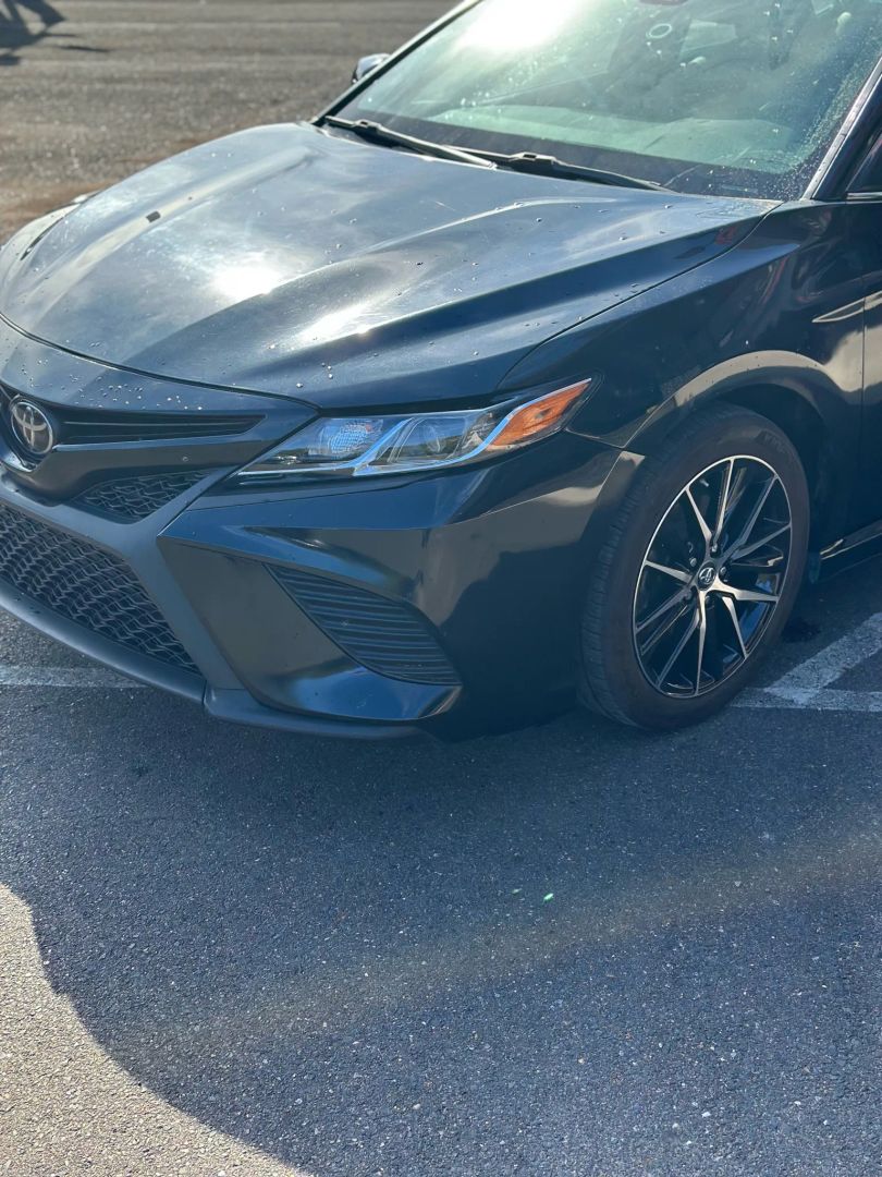2018 TOYOTA CAMRY